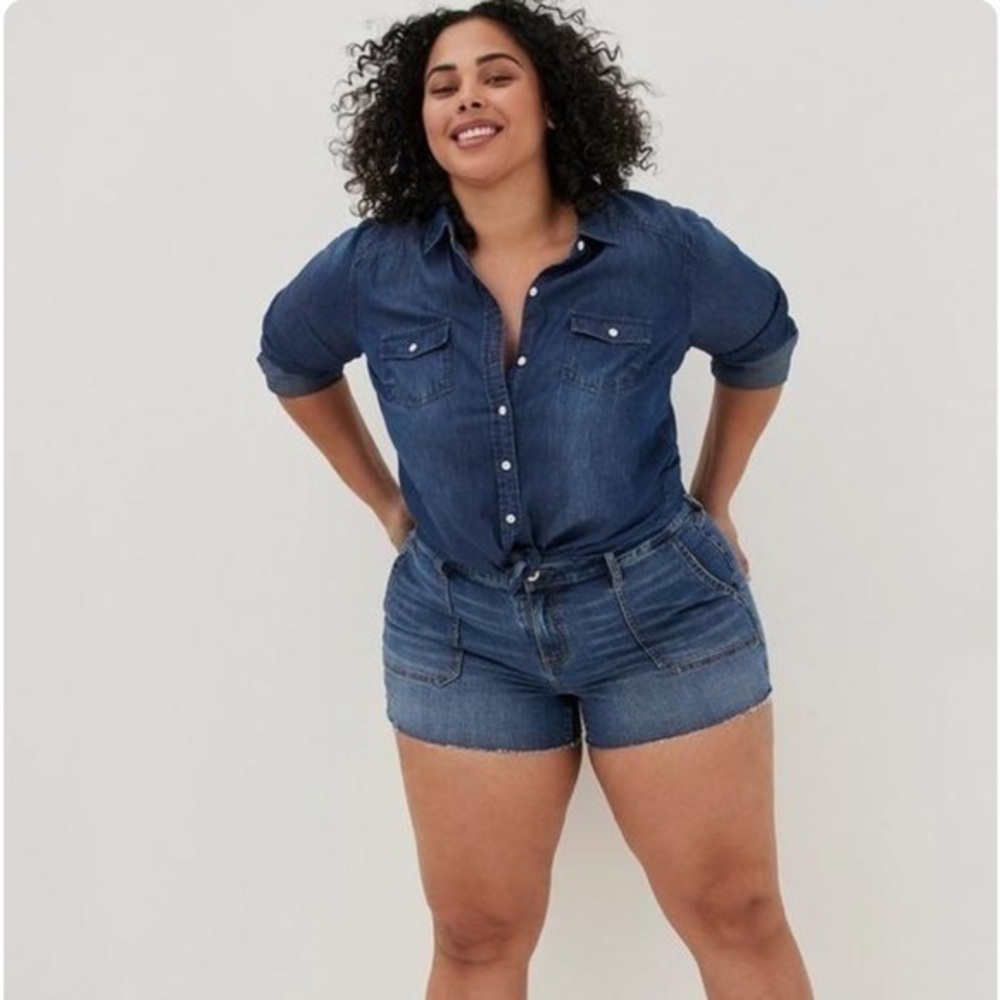 New ▶️ Torrid ◀️ Vintage Stretch High Rise Shorts